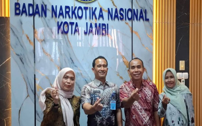 BNN Kota Jambi dan SMPN 009 Jambi Bersinergi Mewujudkan Generasi Muda Tanpa Narkoba